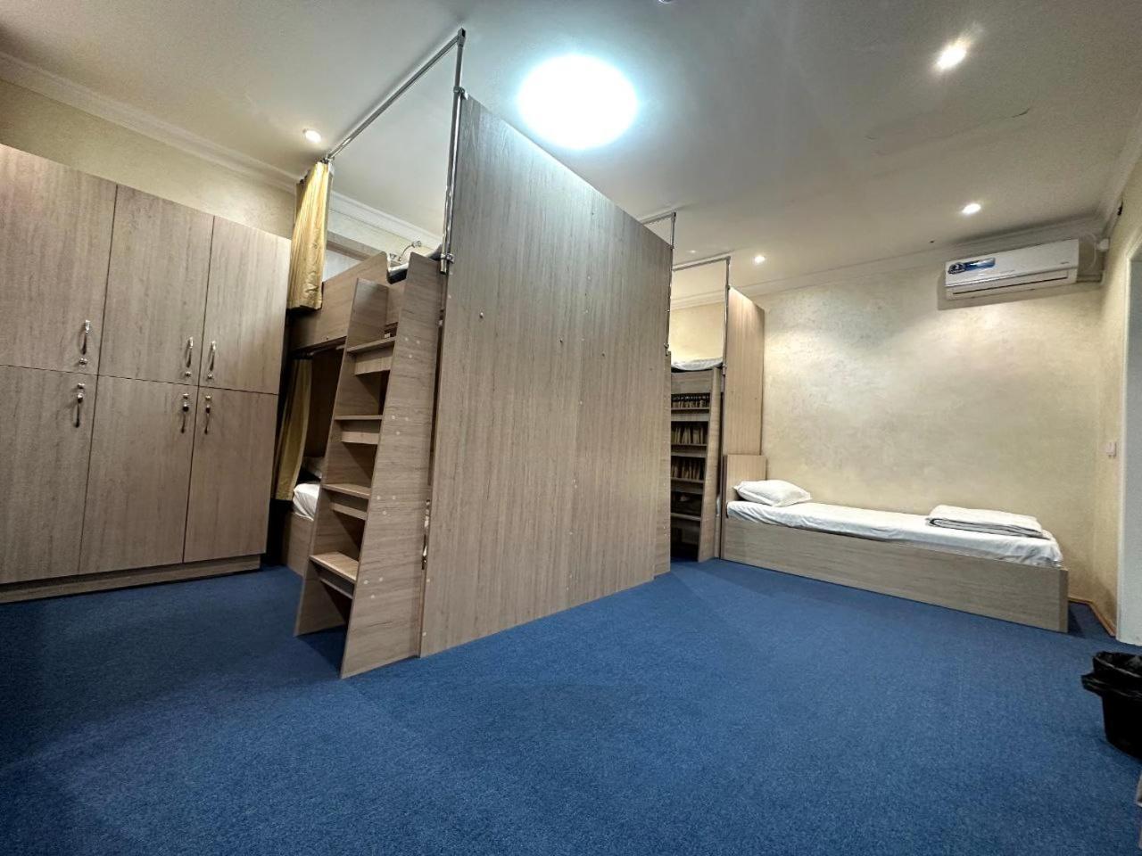 טשקנט Loona Family Hostel מראה חיצוני תמונה